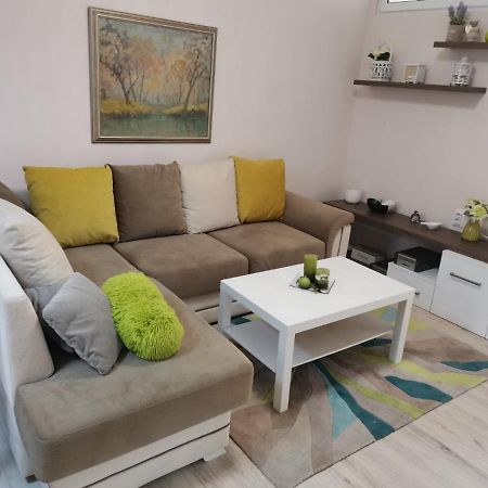 Markoni Apartment Сливен Екстериор снимка