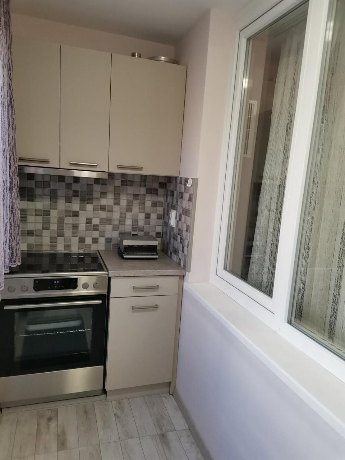 Markoni Apartment Сливен Екстериор снимка